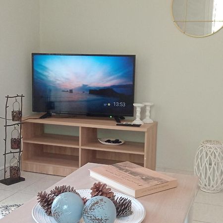 Pine House II Apartment Frinion ภายนอก รูปภาพ
